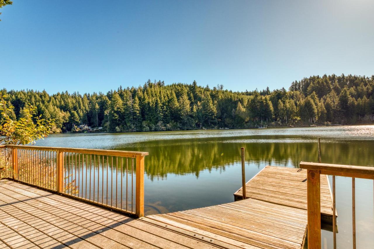 Rustic Retreat On Mercer Lake Флоренс Экстерьер фото