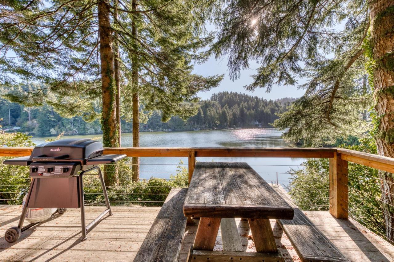 Rustic Retreat On Mercer Lake Флоренс Экстерьер фото